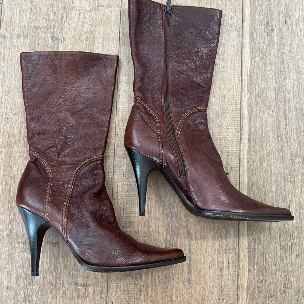 Kenneth Cole New York Y2K Modern Vintage Leather Stiletto Boots Cognac Brown 6M